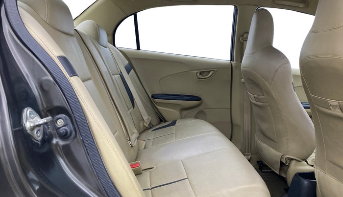 2016 Honda Amaze 1.2L I-VTEC S, Petrol, Manual, 56,392 km, Right Side Rear Door Cabin