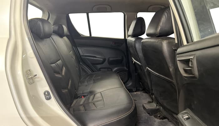 2015 Maruti Swift LXI (O), CNG, Manual, 56,349 km, Right Side Rear Door Cabin