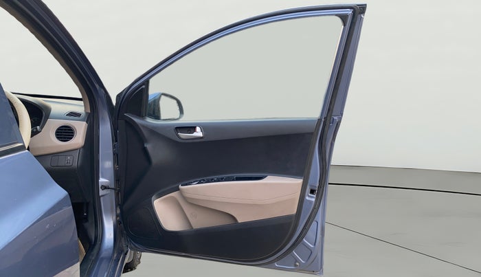 2015 Hyundai Grand i10 SPORTZ 1.2 KAPPA VTVT, Petrol, Manual, 75,839 km, RHS Front Door