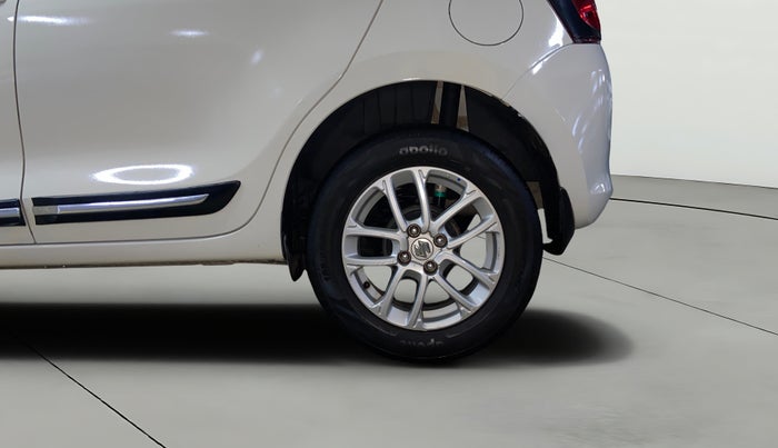 2020 Maruti Swift ZXI AMT, Petrol, Automatic, 33,817 km, Left Rear Wheel