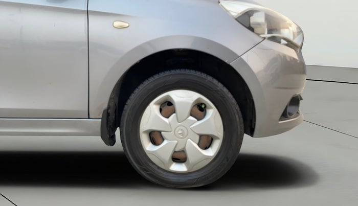 2019 Tata Tiago XT PETROL, CNG, Manual, 1,15,357 km, Right Front Wheel