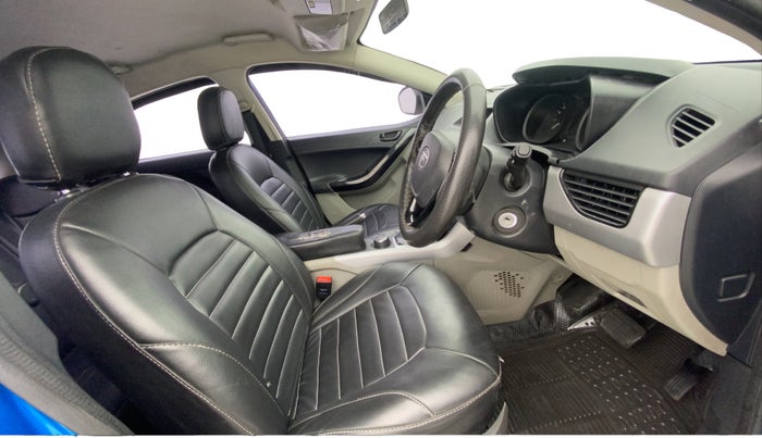 2019 Tata NEXON XMA DIESEL, Diesel, Automatic, 64,711 km, Right Side Front Door Cabin