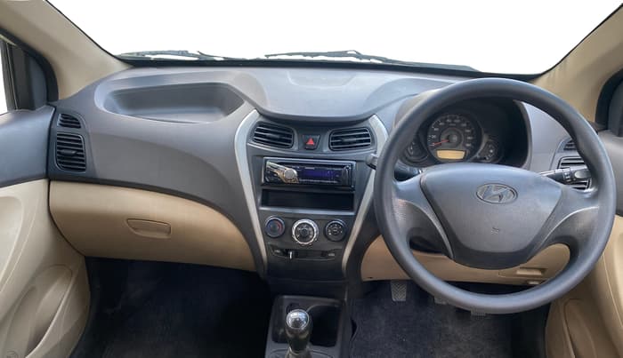 2014 Hyundai Eon ERA +, Petrol, Manual, 45,074 km, Dashboard