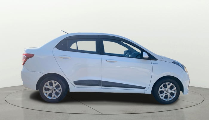 2015 Hyundai Xcent S 1.2, Petrol, Manual, 1,10,521 km, Right Side View