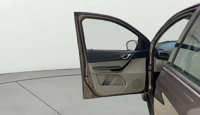 2016 Tata Tiago XZ PETROL, Petrol, Manual, 58,013 km, LHS Front Door