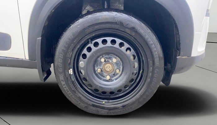 2024 Tata NEXON PURE 1.2 PETROL, Petrol, Manual, 39,150 km, Right Front Wheel