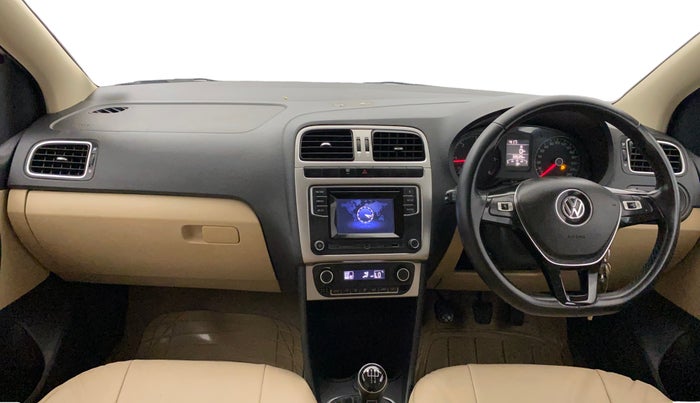 2017 Volkswagen Ameo HIGHLINE1.5L, Diesel, Manual, 33,742 km, Dashboard