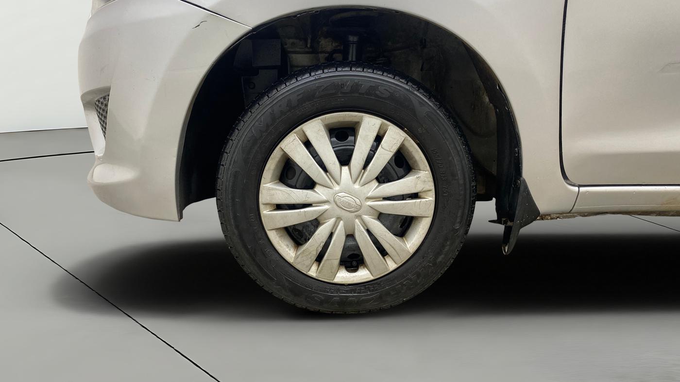 2015 Datsun Go Plus T, Petrol, Manual, 80,808 km, Left Front Wheel