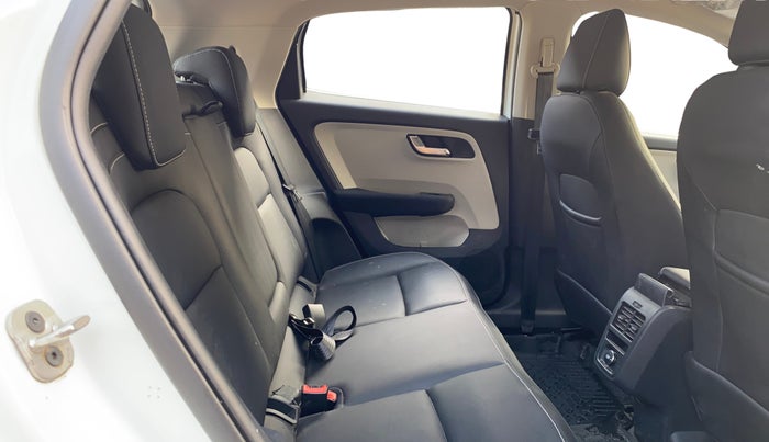 2023 Tata ALTROZ XZ PLUS PETROL, Petrol, Manual, 10,089 km, Right Side Rear Door Cabin