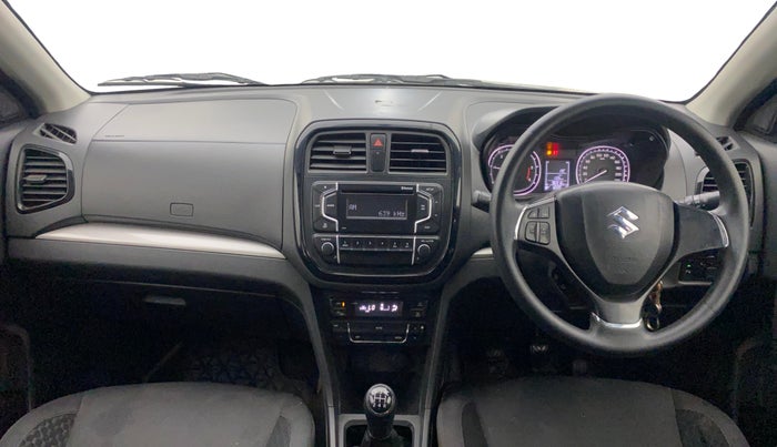 2016 Maruti Vitara Brezza ZDI, Diesel, Manual, 96,833 km, Dashboard