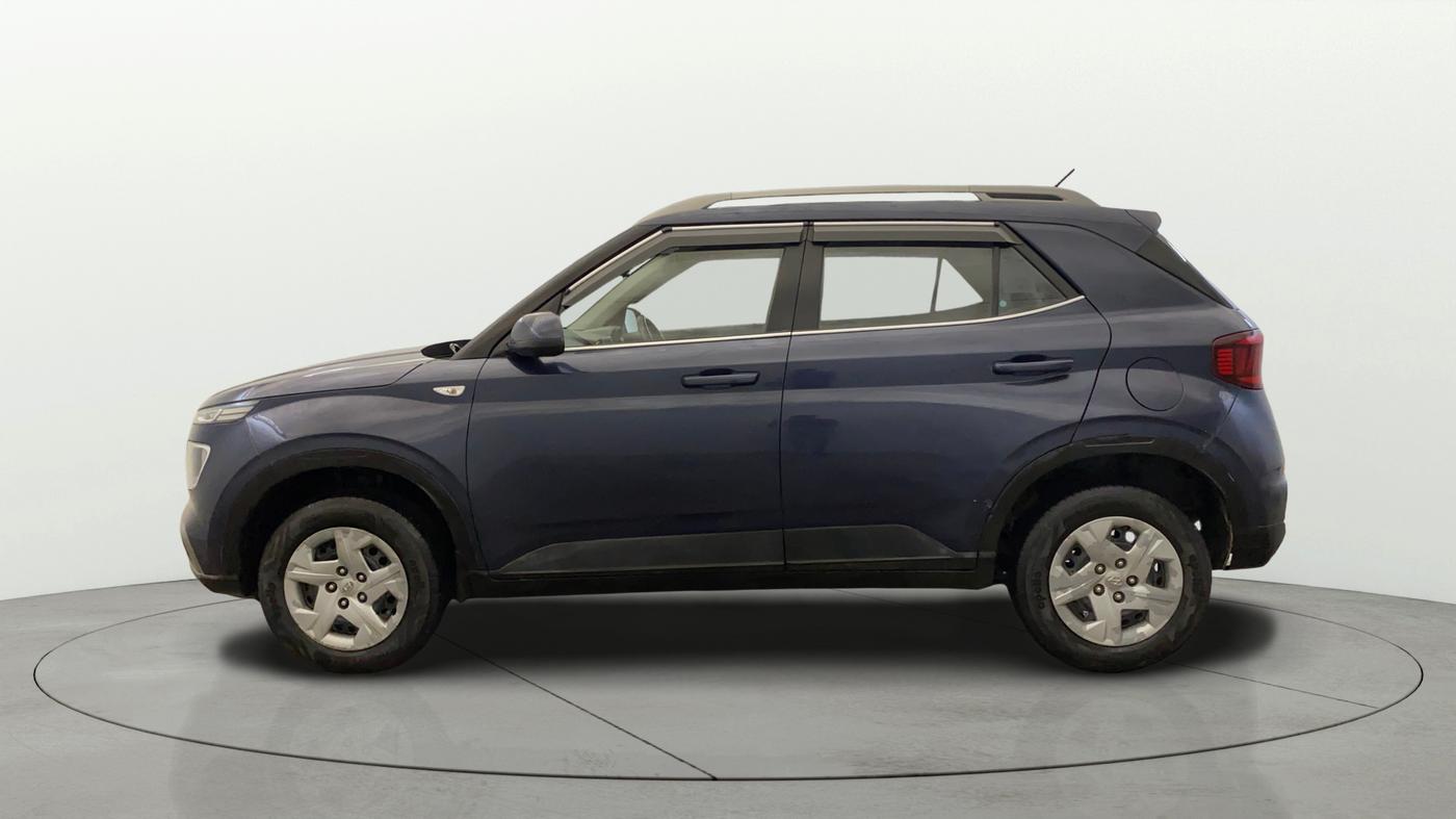 2019 Hyundai VENUE S 1.2, Petrol, Manual, 1,14,340 km, Left Side