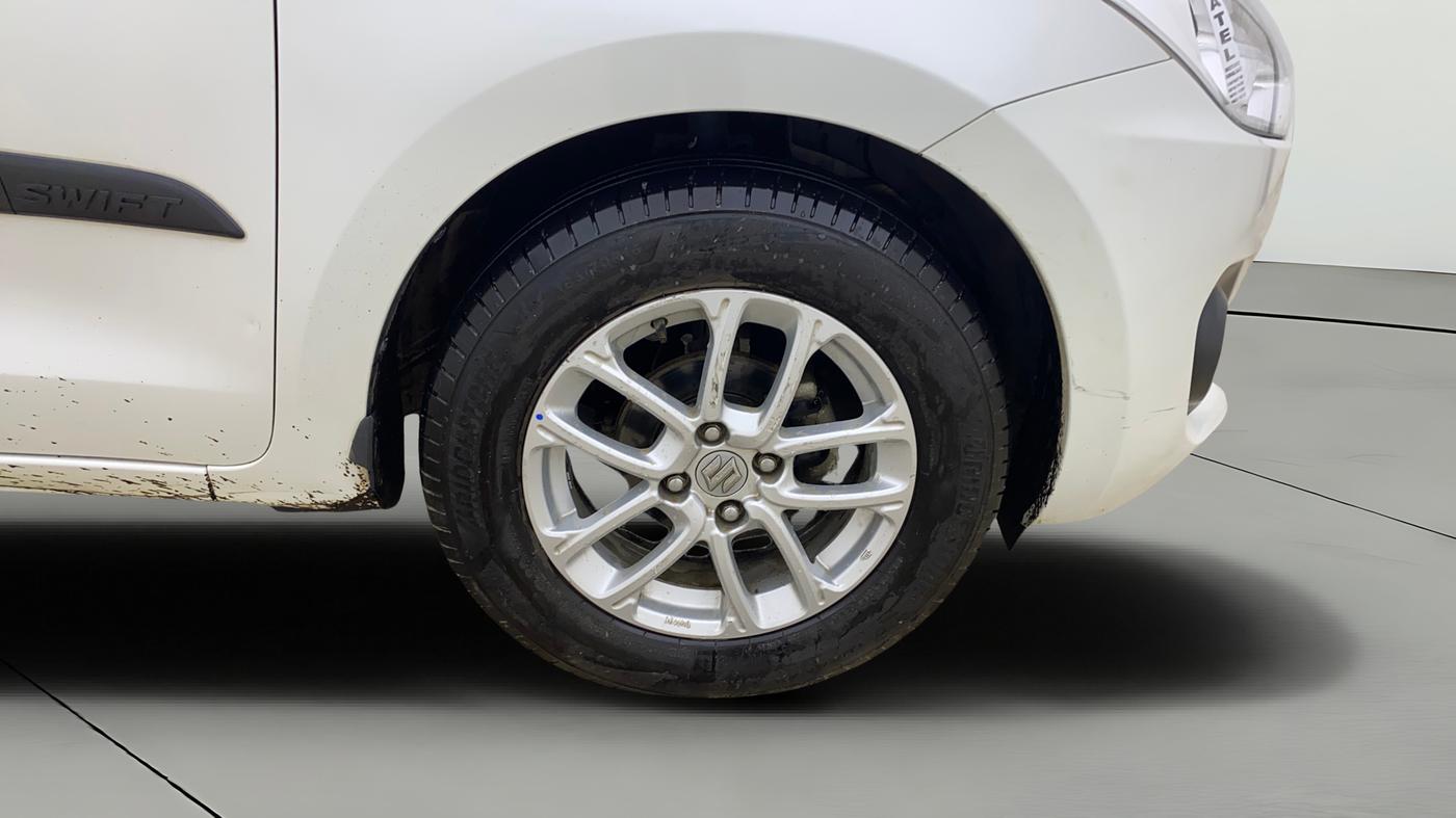 2018 Maruti Swift ZXI, Petrol, Manual, 78,014 km, Right Front Wheel