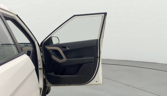 2017 Hyundai Creta SX PLUS 1.6 PETROL, Petrol, Manual, 93,076 km, RHS Front Door