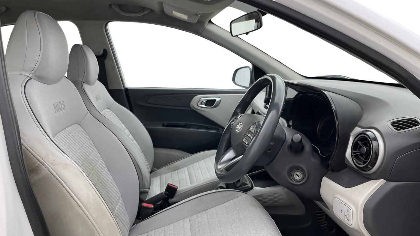 2023 Hyundai GRAND I10 NIOS SPORTZ 1.2 KAPPA VTVT, Petrol, Manual, 54,927 km, Right Side Front Door Cabin
