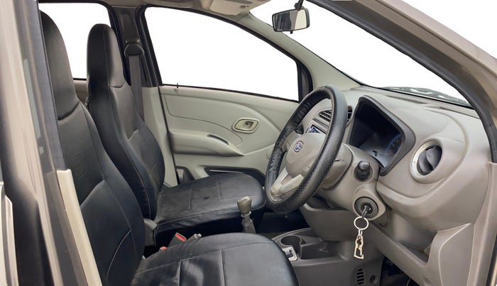 2017 Datsun Redi Go T (O), Petrol, Manual, 82,983 km, Right Side Front Door Cabin