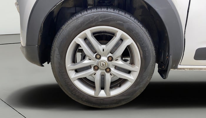 2022 Renault TRIBER RXZ, Petrol, Manual, 19,954 km, Left Front Wheel