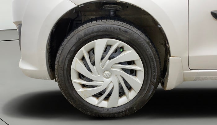 2014 Maruti Ertiga VXI, Petrol, Manual, 69,572 km, Left Front Wheel
