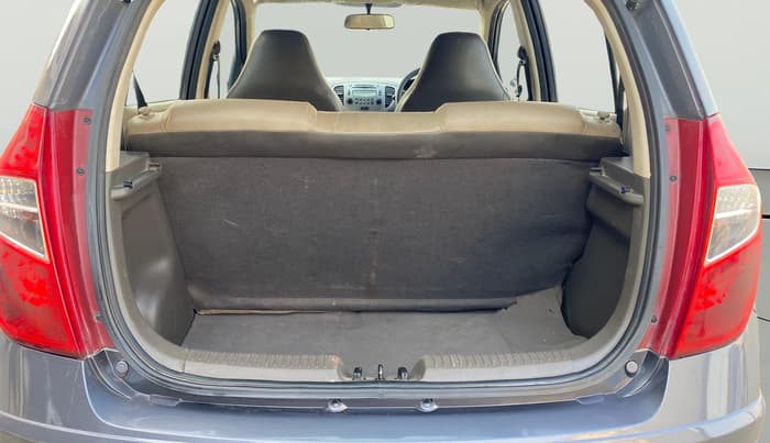 2014 Hyundai Grand i10 SPORTZ 1.2 KAPPA VTVT, Petrol, Manual, 24,456 km, Boot Open Zoomed View
