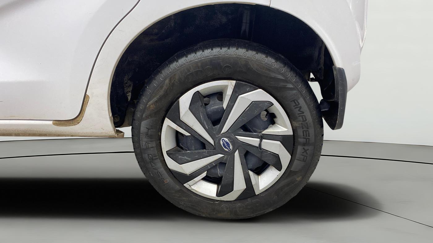2020 Datsun Redi Go T(O) 1.0 AMT, Petrol, Automatic, 31,745 km, Left Rear Wheel