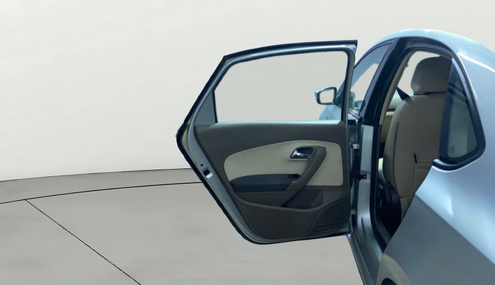 2015 Skoda Rapid 1.5 TDI CR AMBITION PLUS, Diesel, Manual, 1,28,085 km, LHS Rear Door