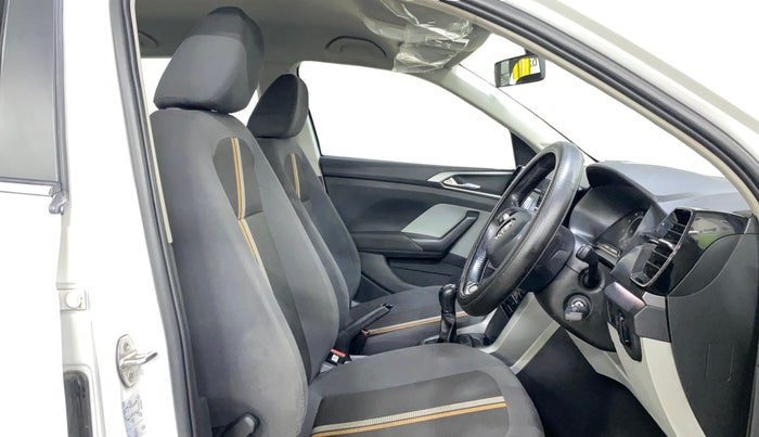 2022 Skoda KUSHAQ AMBITION 1.0L TSI MT, Petrol, Manual, 39,998 km, Right Side Front Door Cabin