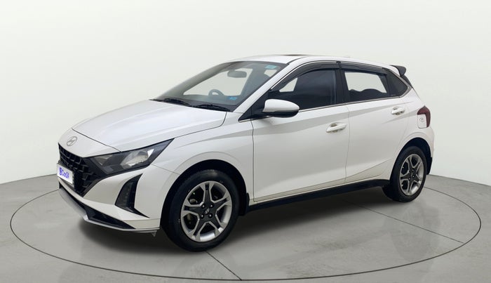 2024 Hyundai NEW I20 Sportz (O) 1.2 IVT, Petrol, Automatic, 36,096 km, Left Front Diagonal