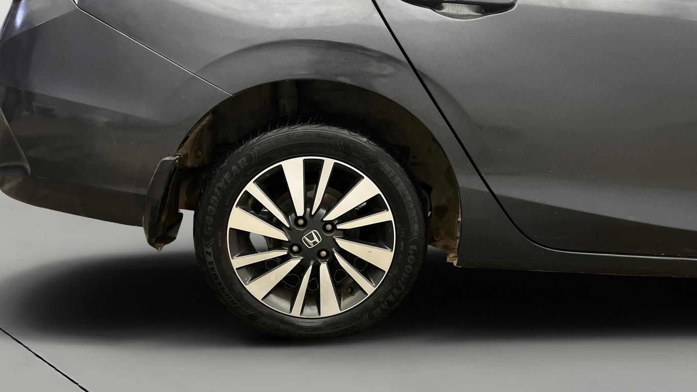 2023 Honda City 1.5L I-VTEC V MT 5TH GEN, Petrol, Manual, 62,438 km, Right Rear Wheel