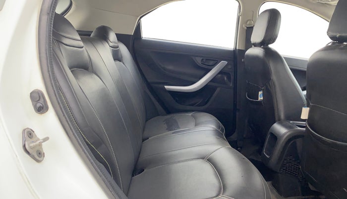 2020 Tata NEXON XM PETROL, Petrol, Manual, 1,45,444 km, Right Side Rear Door Cabin