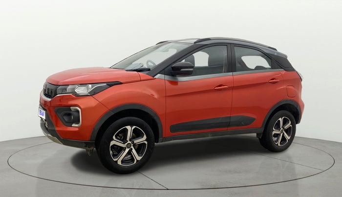 2022 Tata NEXON XZA PLUS (O) PETROL, Petrol, Automatic, 25,713 km, Left Front Diagonal