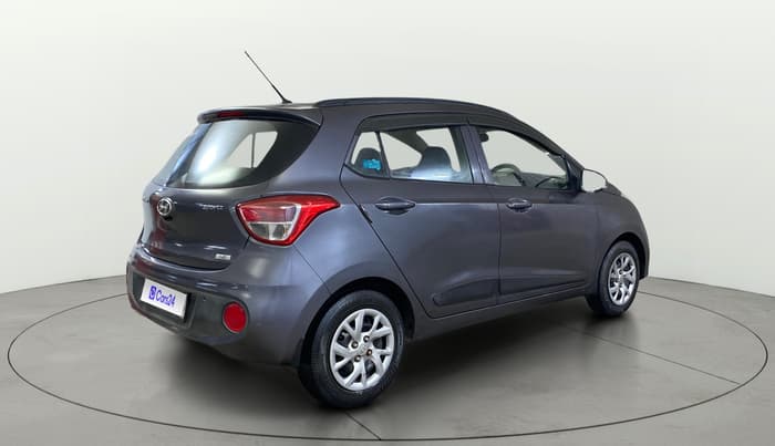 2017 Hyundai Grand i10 SPORTZ (O) 1.2 KAPPA VTVT, Petrol, Manual, 68,204 km, Right Back Diagonal