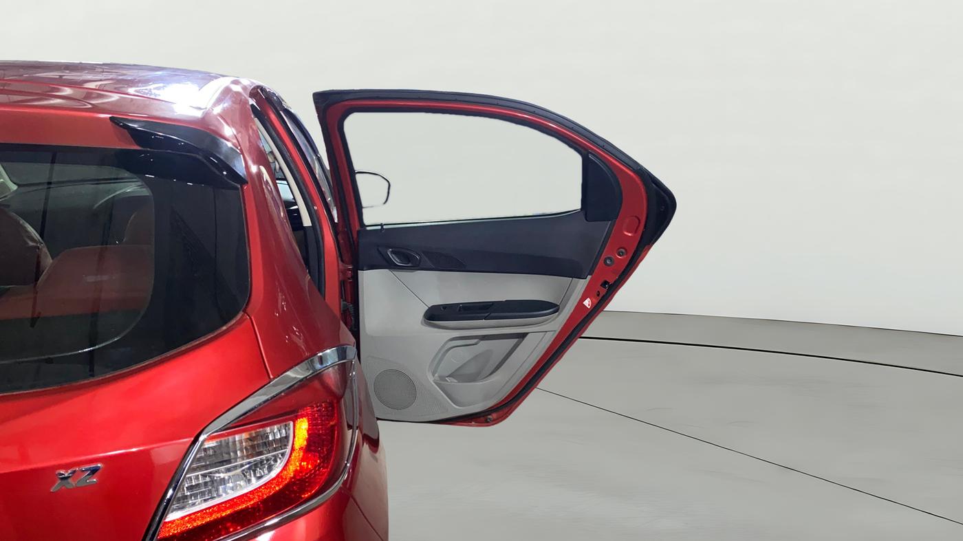 2019 Tata Tiago XZ PETROL, Petrol, Manual, 29,667 km, RHS Rear Door