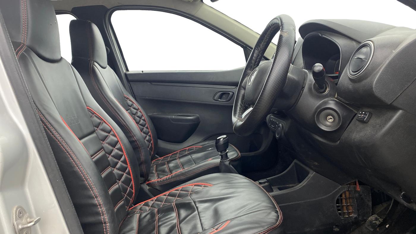2018 Renault Kwid RXL, CNG, Manual, 39,940 km, Right Side Front Door Cabin