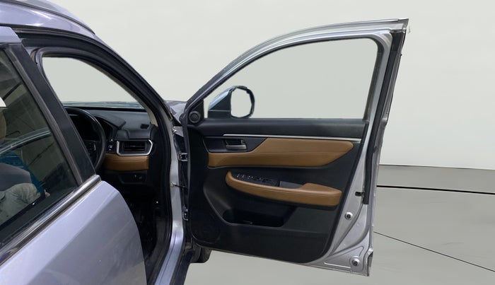 2024 Honda ELEVATE ZX MT, Petrol, Manual, 15,340 km, RHS Front Door