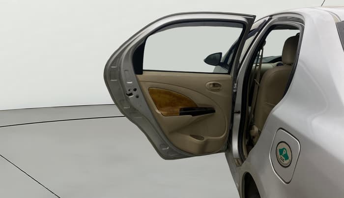 2016 Toyota Etios VX, Petrol, Manual, 90,212 km, LHS Rear Door