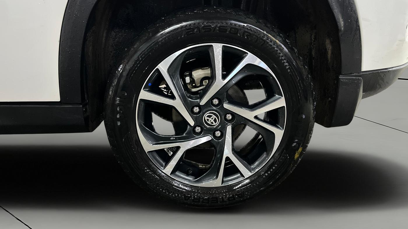 2024 Toyota URBAN CRUISER HYRYDER G HYBRID, Hybrid, Automatic, 43,510 km, Left Rear Wheel