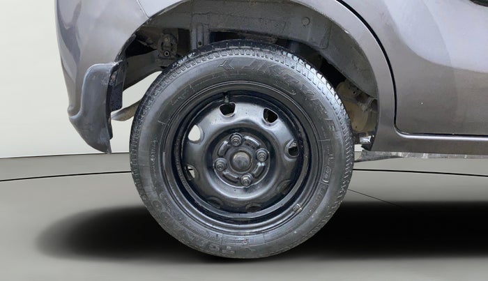 2016 Maruti Alto K10 VXI, Petrol, Manual, 86,157 km, Right Rear Wheel