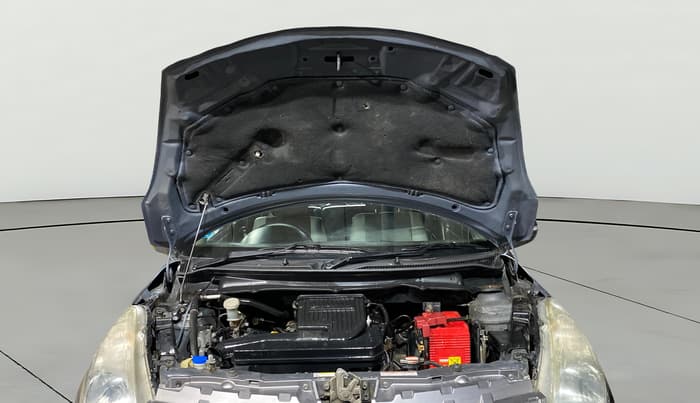 2016 Maruti Swift VXI, Petrol, Manual, 52,632 km, Open Bonet