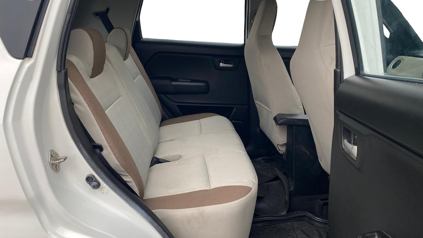 2020 Maruti New Wagon-R ZXI 1.2, Petrol, Manual, 47,790 km, Right Side Rear Door Cabin