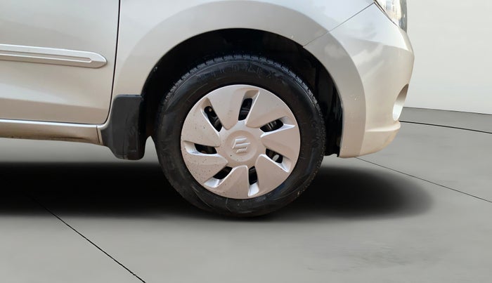 2017 Maruti Celerio ZXI, CNG, Manual, 87,265 km, Right Front Wheel