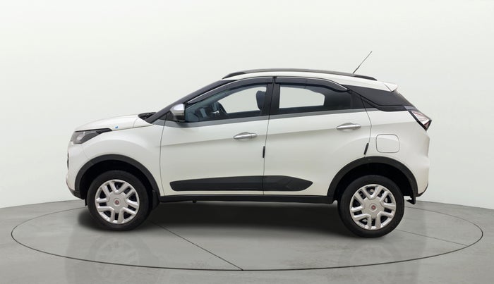 2022 Tata NEXON XM PETROL, Petrol, Manual, 51,942 km, Left Side