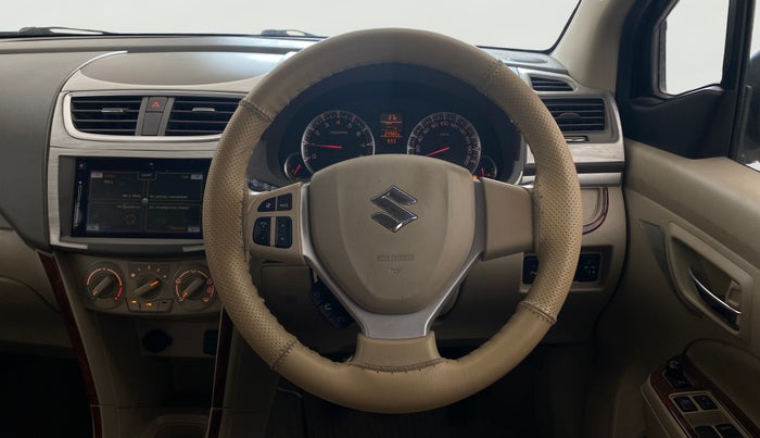 2016 Maruti Ertiga ZXI+, Petrol, Manual, 24,978 km, Steering Wheel Close Up