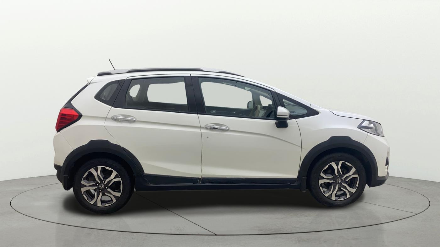 2019 Honda WR-V 1.5L I-DTEC VX MT, Diesel, Manual, 1,29,794 km, Right Side View
