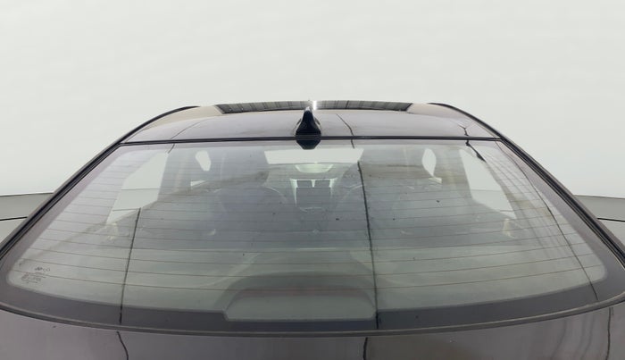 2014 Hyundai Verna FLUIDIC 1.6 VTVT SX, Petrol, Manual, 1,01,092 km, Rear Windshield