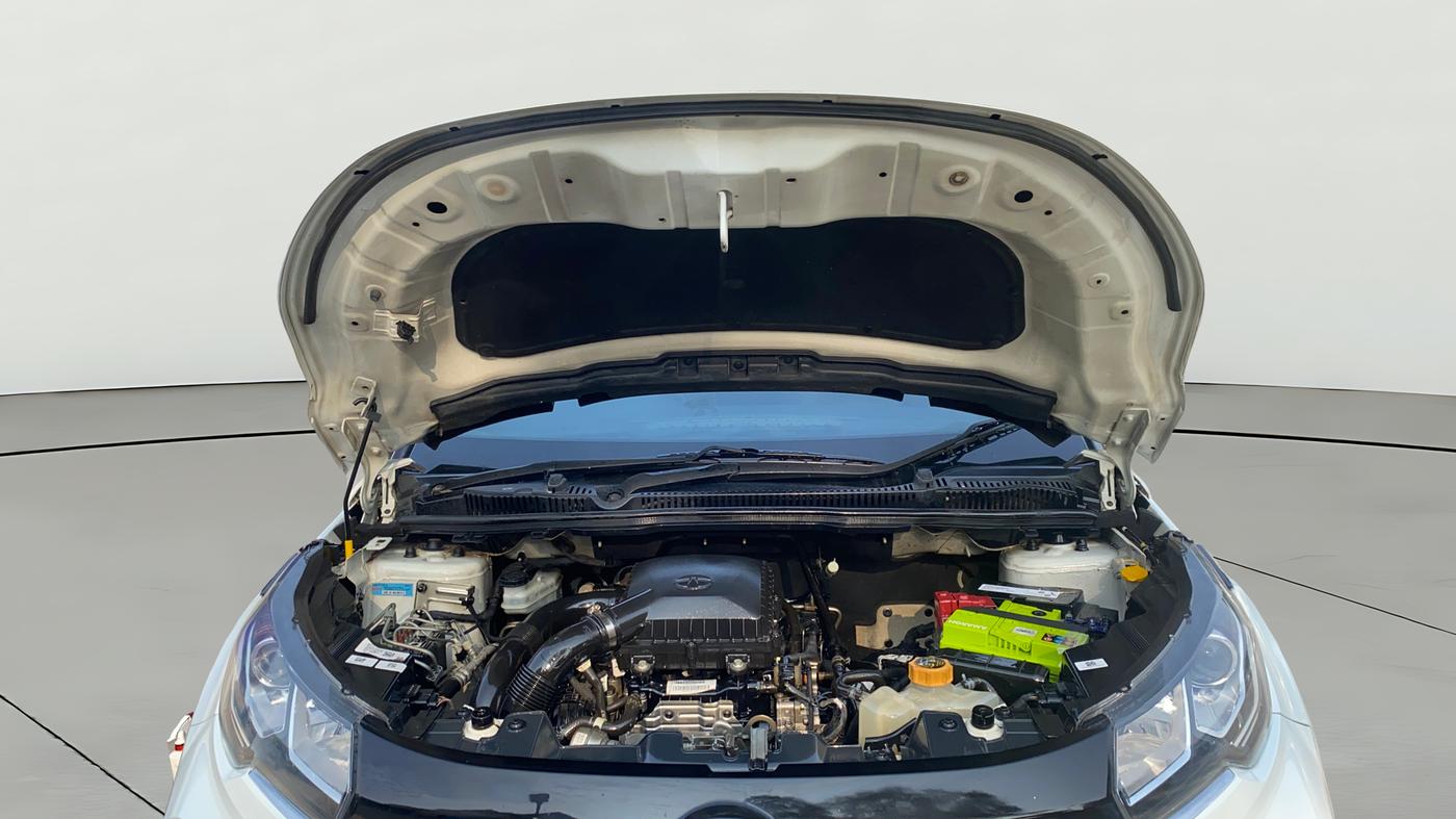 2020 Tata NEXON XM PETROL, Petrol, Manual, 50,553 km, Open Bonet