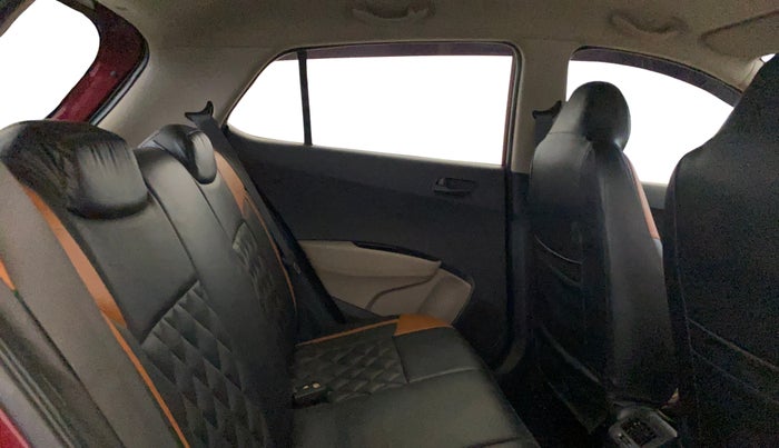 2014 Hyundai Grand i10 MAGNA 1.2 KAPPA VTVT, Petrol, Manual, 1,01,312 km, Right Side Rear Door Cabin