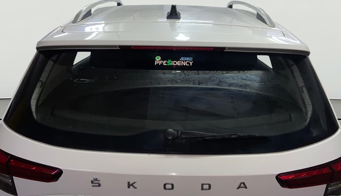 2022 Skoda KUSHAQ STYLE 1.0L TSI MT, Petrol, Manual, 97,162 km, Rear Windshield