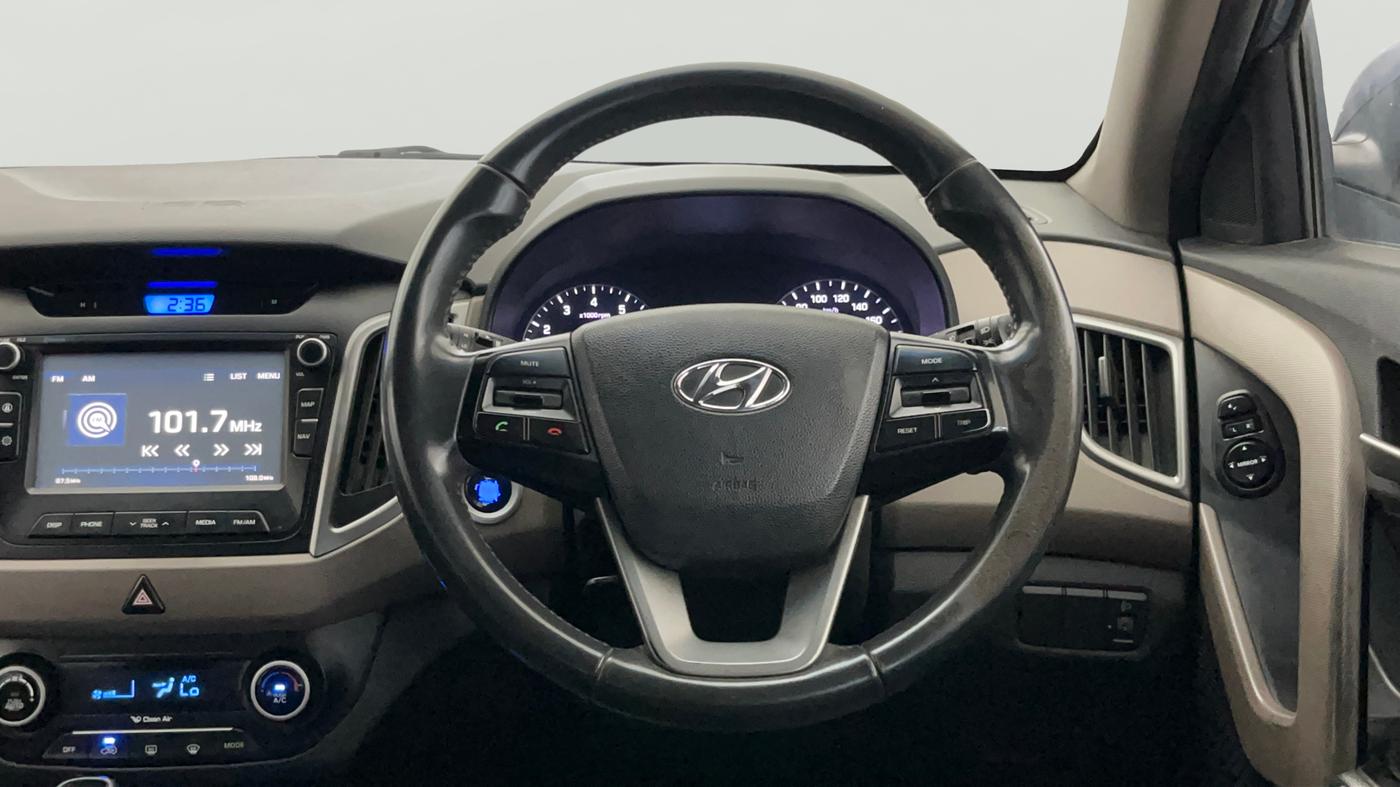 2016 Hyundai Creta SX PLUS AT 1.6 PETROL, Petrol, Automatic, 78,090 km, Steering Wheel Close Up