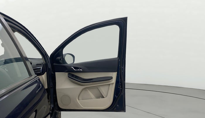 2022 Tata Tiago XZ PLUS CNG, CNG, Manual, 48,024 km, RHS Front Door