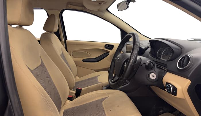 2018 Ford Figo Aspire TITANIUM 1.2 PETROL, Petrol, Manual, 72,187 km, Right Side Front Door Cabin