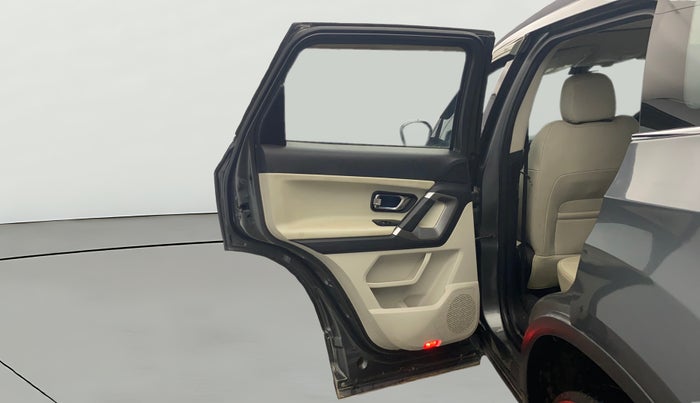 2022 Tata Safari XZ PLUS, Diesel, Manual, 49,123 km, LHS Rear Door